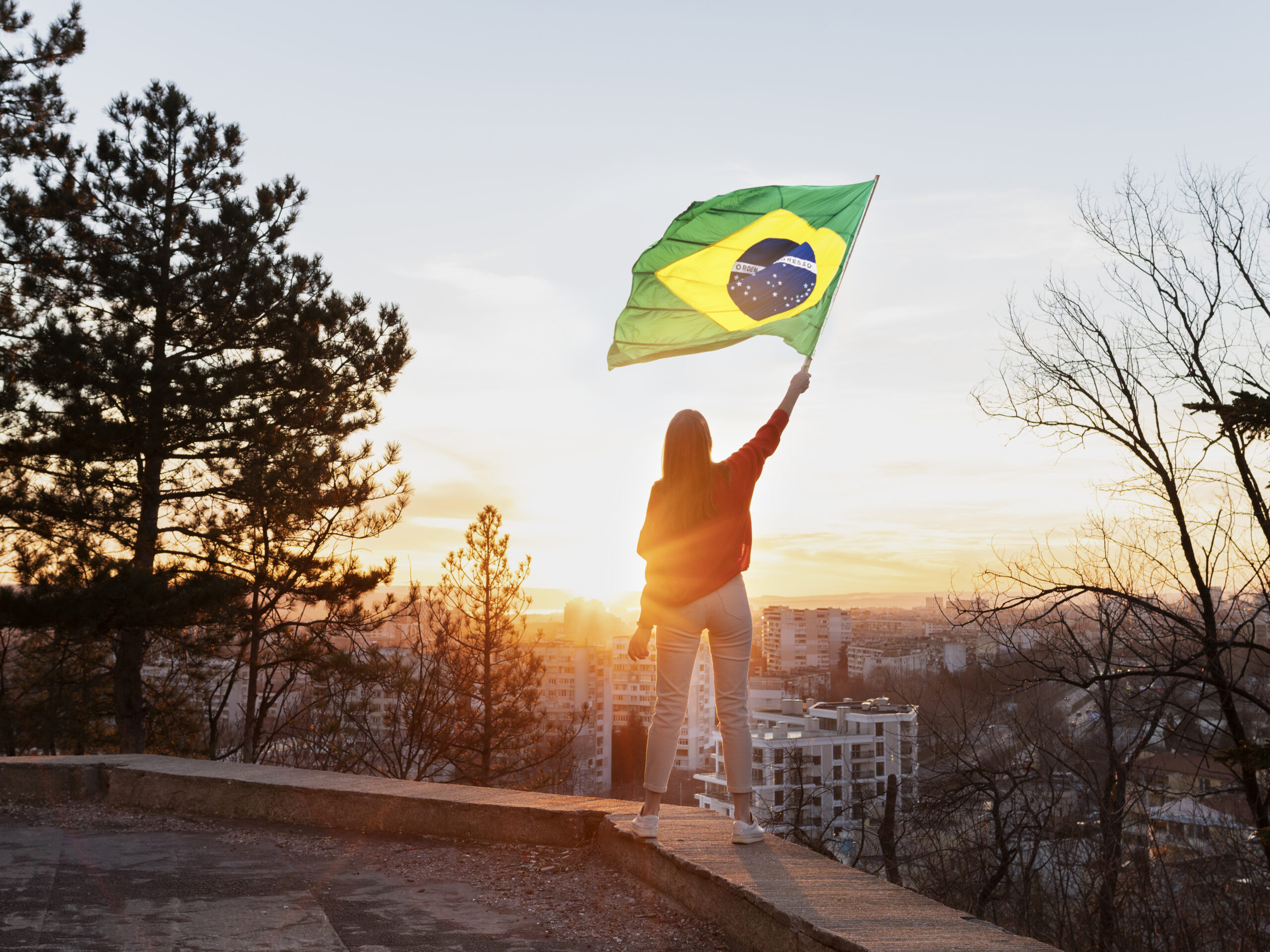 Marcha para Jesus realiza sua 33ª edição em Campo Grande com artistas gospel e tema “Que Ele cresça”, unindo igrejas no aniversário da cidade.